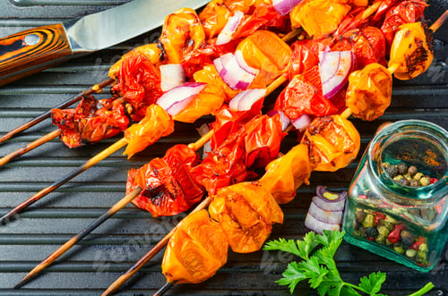 Preview: Vegetable Skewers Of Tomatoes, Cherry Tomatoes On Grill Pan