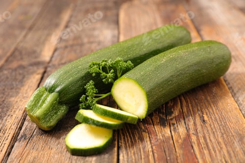 Preview: Raw Courgette