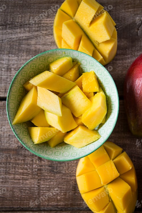 Preview: Mango Fruit On Wooden Surface