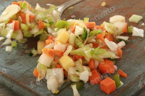 Preview: Preparing Fresh Carrots
