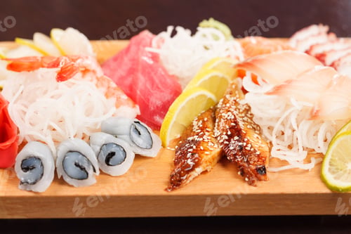 Preview: Tasty Sushi