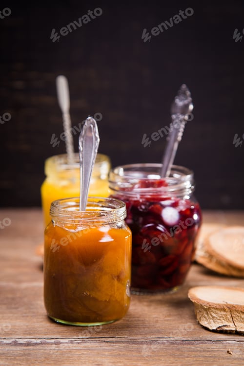 Preview: Set Of Jam And Honey In Glass Container With Flower And Book