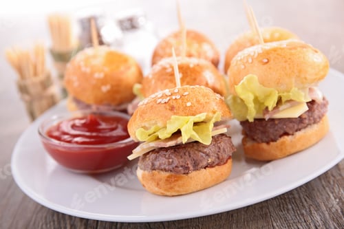 Preview: Finger Food- Hamburger