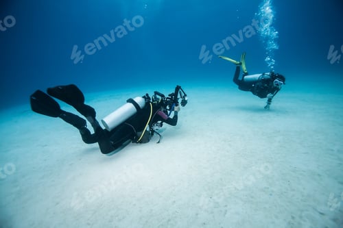 Preview: Diver Underwater