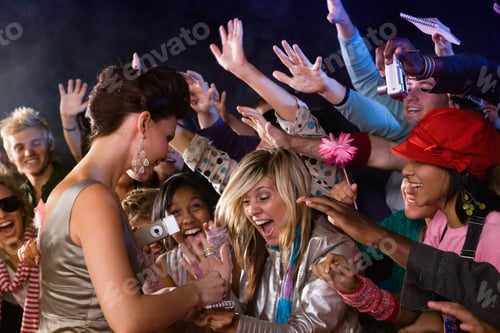 Preview: Celebrity Signing Autograph For Screaming Fans
