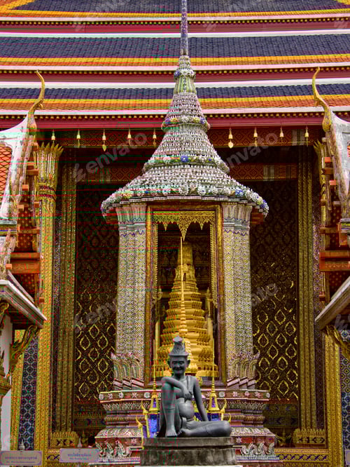 Preview: Statue Of The Hermit Doctor, Grand Palace, Bangkok