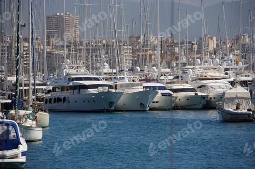 Vista previa: Yachts At The Marina Of Palma De Mallorca, Mallorca, Spain