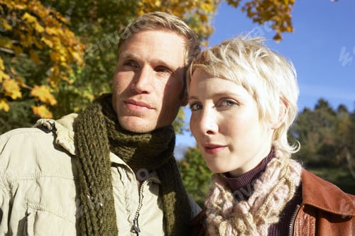 Preview: Close Up Of Couple Wearing Scarves In Park