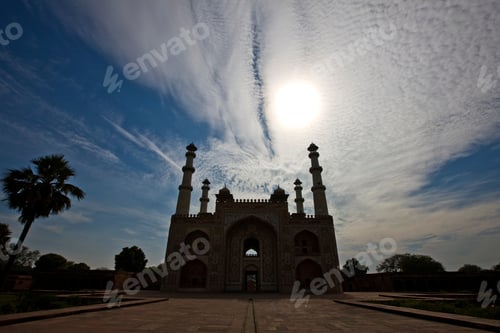 Preview: Backlit Shot Of The Akbar Mausoleum, Sikandra Near Agra, Uttar Pradesh, India, South Asia