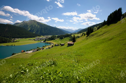 Preview: Lake Davos