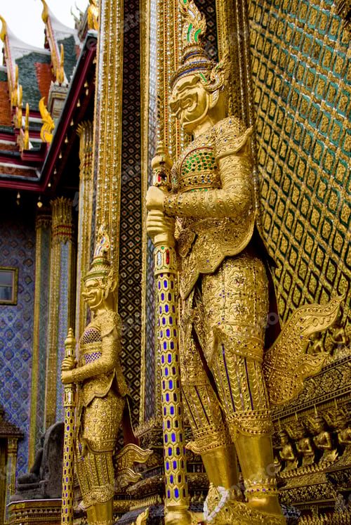 Preview: Giant Guardian Statue At Grand Palace, Bangkok, Thailand