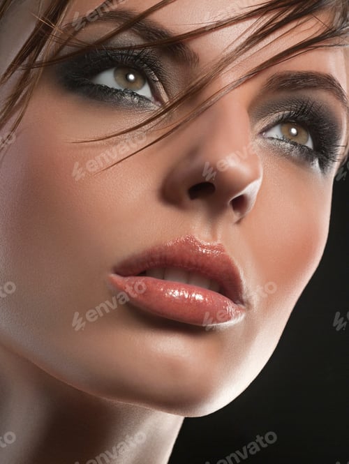 Preview: Close-Up Portrait Of Sexy Young Woman'S Face
