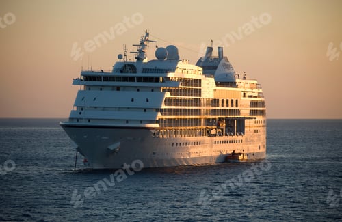 Preview: Cruise Ship (Ms Seven Seas Navigator) At Zanzibar City, Zanzibar, Tanzania, Africa