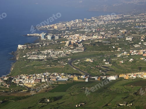 Preview: Scenic View Of Puerto De La Cruz, Tenerife, Canary Islands, Spain