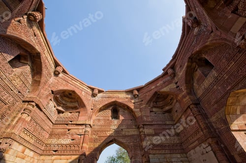 Preview: The Qutub Minar, New Delhi, India, South Asia