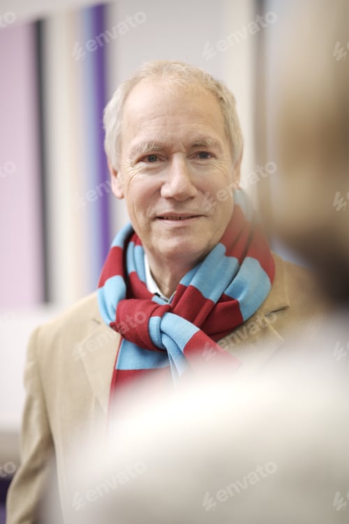 Preview: Close Up Of Senior Man With Scarf
