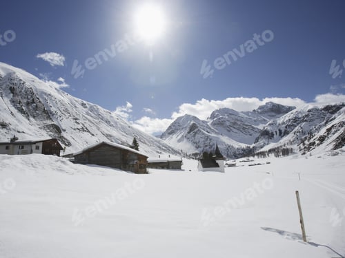Preview: Snow Covered Town With Mountains In Background, Davos, Grisons, Switzerland