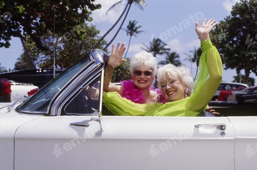 Preview: Senior Women In Car In Miami, Florida, Usa