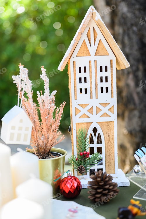 Visualização: Feliz Natal e Feliz Ano Novo. Férias de inverno com decoração de Natal