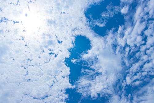 Preview: Midsummer'S Blue Sky