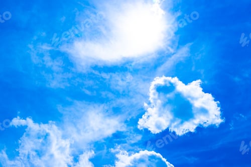 Preview: The Blue Sky Of Early Summer