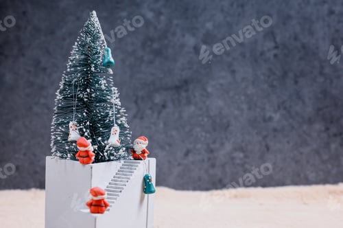 Visualização: Feliz Natal e Feliz Ano Novo. Férias de inverno com decoração de Natal
.