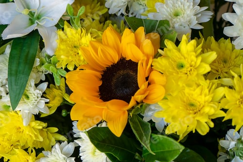 Preview: Close Up Sunflowers And Chrysanthemum Flower In The Wedding Background.