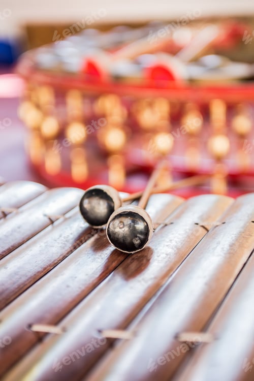 Preview: Thai Instrument