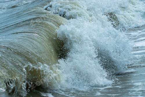 Preview: Heavy Waves In The Storm Season.