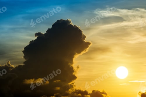 Preview: Amazing Bear Cloud In The Two Tone Color Sunset Sky.