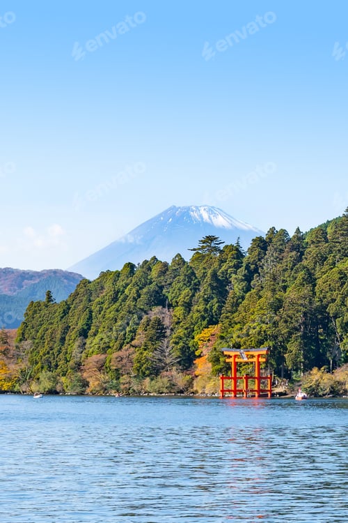 Preview: Ashinoko In Hakone Town, Kanagawa Prefecture In Autumn