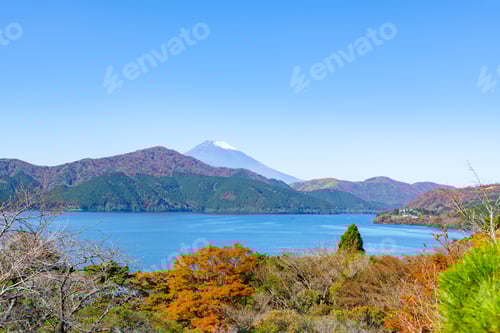 Preview: Ashinoko In Hakone Town, Kanagawa Prefecture In Autumn