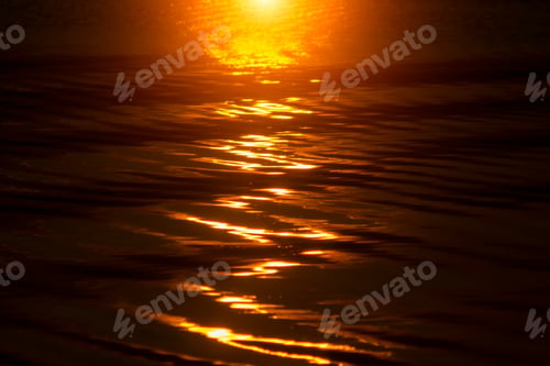 Preview: Defocus Water Surface Images Reflect The Sunlight At The Lake In Golden Time