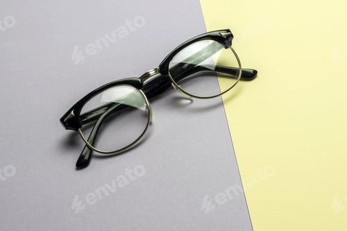 Preview: Vintage Glasses On Colorful Background, Conceptual Image