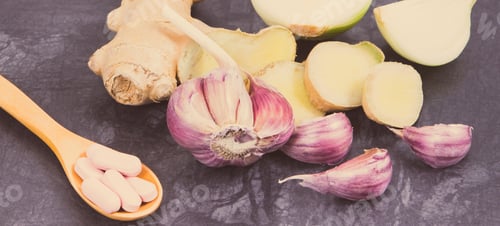 Preview: Fresh Ginger, Onion, Garlic And Medical Pills Or Tablets, Choice Between Healthy Nutrition And