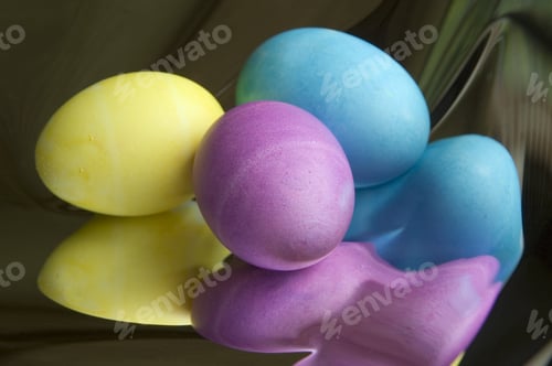 Preview: Three Easter Eggs And Their Distorted Reflections