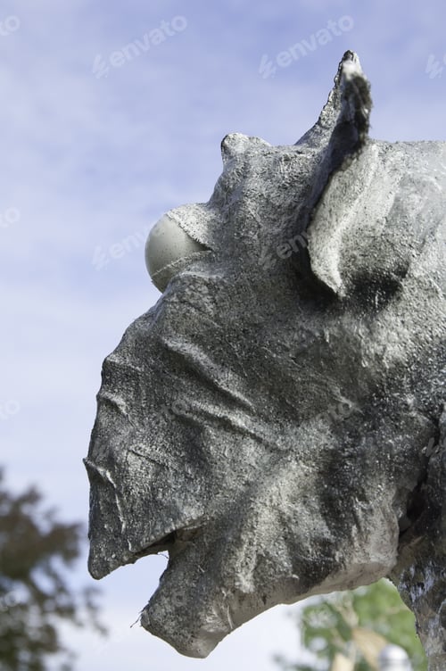 Preview: Side View Of Cyclops