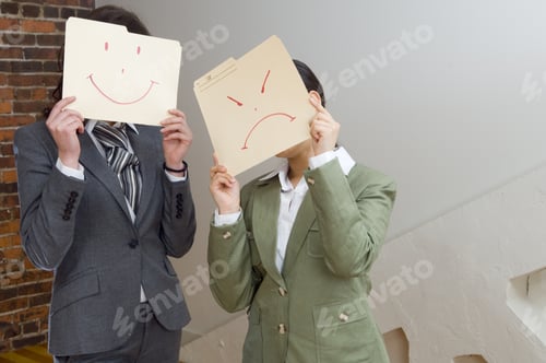 Preview: Confused Business Team.