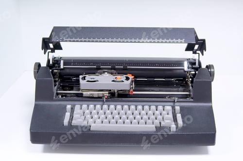 Preview: Electric Typewriter