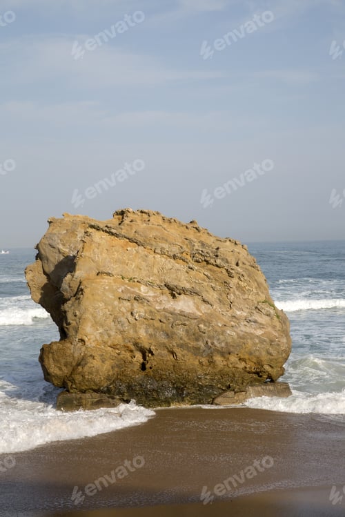Preview: Rock And Beach; Biarritz; France