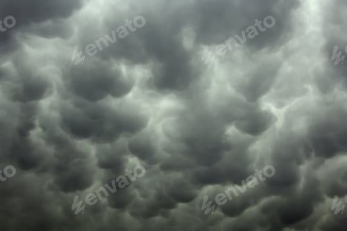 Preview: Mammatus Clouds Over Northern Illinois On A Warm Evening In June