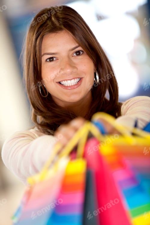 Preview: Beautiful Woman With Shopping Bags At The Mall