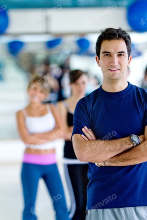 Preview: Man Standing In Front Of A Group At The Gym
