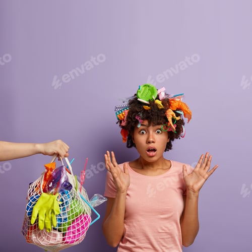 Preview: Omg, So Much Garbage Everywhere! Dark Skinned Young Woman Stares In Puzzlement, Receives Net Bag
