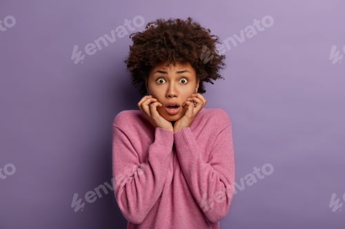 Preview: Omg, How Scary! Freak Out Frightened Ethnic Young Woman Stands Anxious, Afraids Of Something