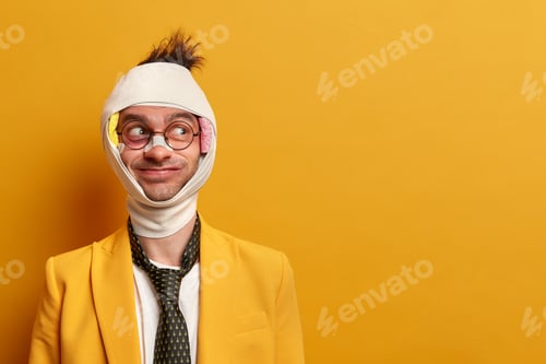 Preview: Funny Smiling Man With Shiner Under Eye Looks Away, Has Serious Head Injury After Boxing, Wears