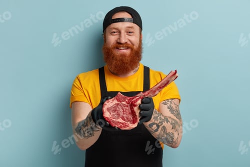 Preview: Positive Meat Cutter Works In Animal Slaughtering, Runs His Own Meat Shop, Carries Fresh Raw Pork