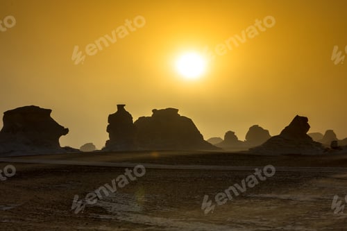 Preview: White Desert At Farafra In The Sahara Of Egypt. Africa.
