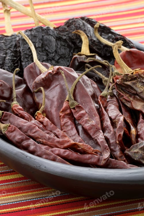 Preview: Delicious Dried Chili Peppers Great For Mexican Food And Fusion Cuisine. These Chili Pods Will