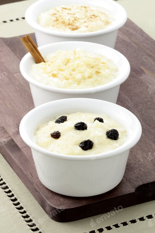 Preview: Delicious Rice Pudding With Cinamon, Raisins Or Brown Sugar On Top One Of The Most Delicious